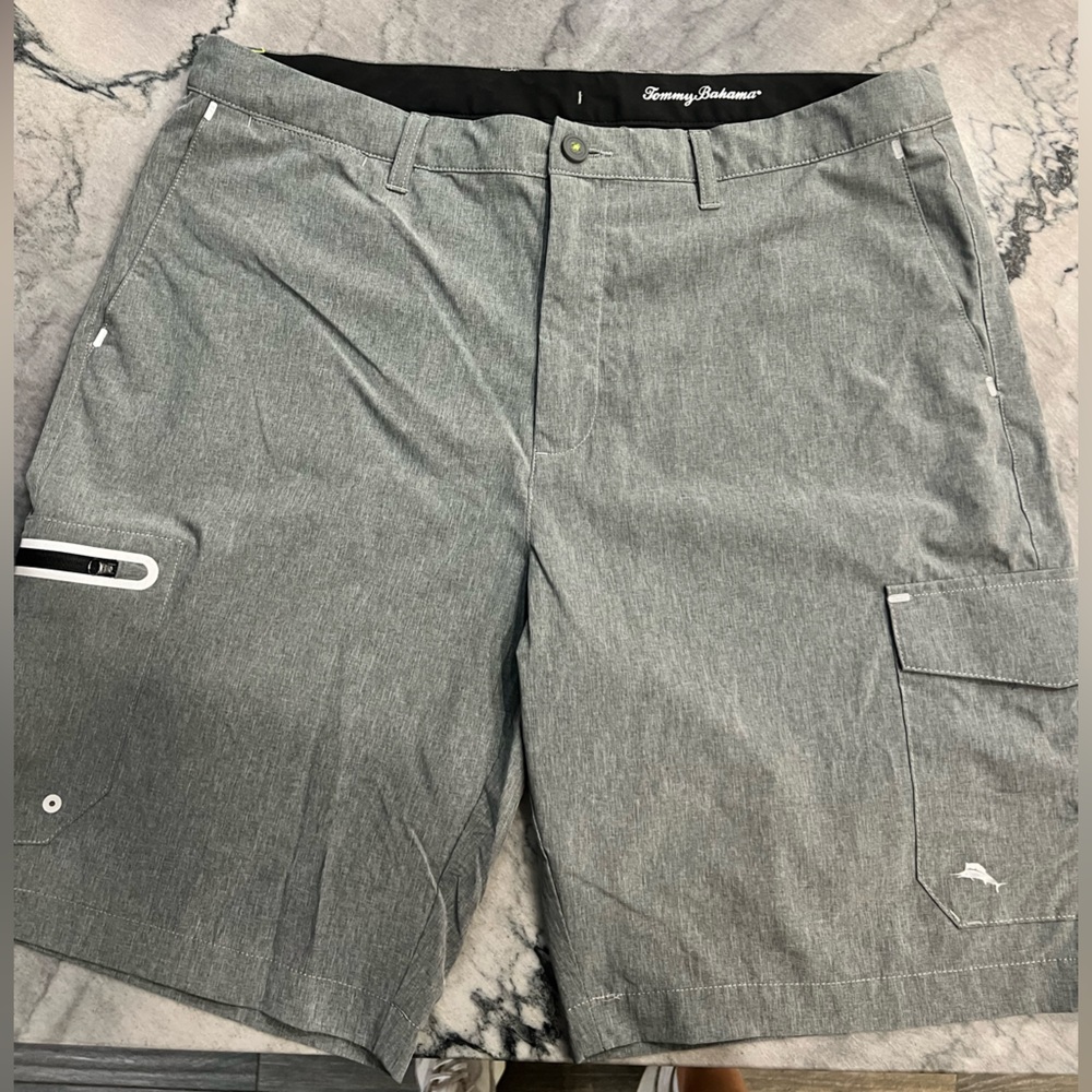 Tommy Bahama Shorts Gray Men’s 38” Waist